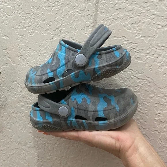 Stride Rite Camo Bray Clog - size 7C - Picture 2 of 5